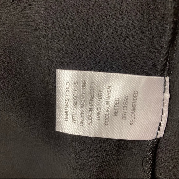 🆕 NWT DANIEL RAINN Stitch Fix Tank Top Women's Small Velvet Blouse Navy Printed - Picture 5 of 7